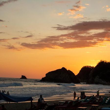 Hotel Playa Zipolite Bagian luar foto